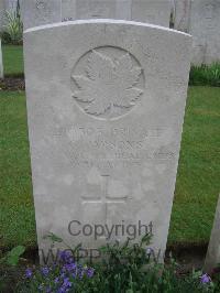 Etaples Military Cemetery - Parsons, George